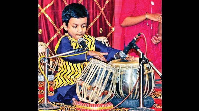 सहा वर्षाचा ‘छोटा उस्ताद’